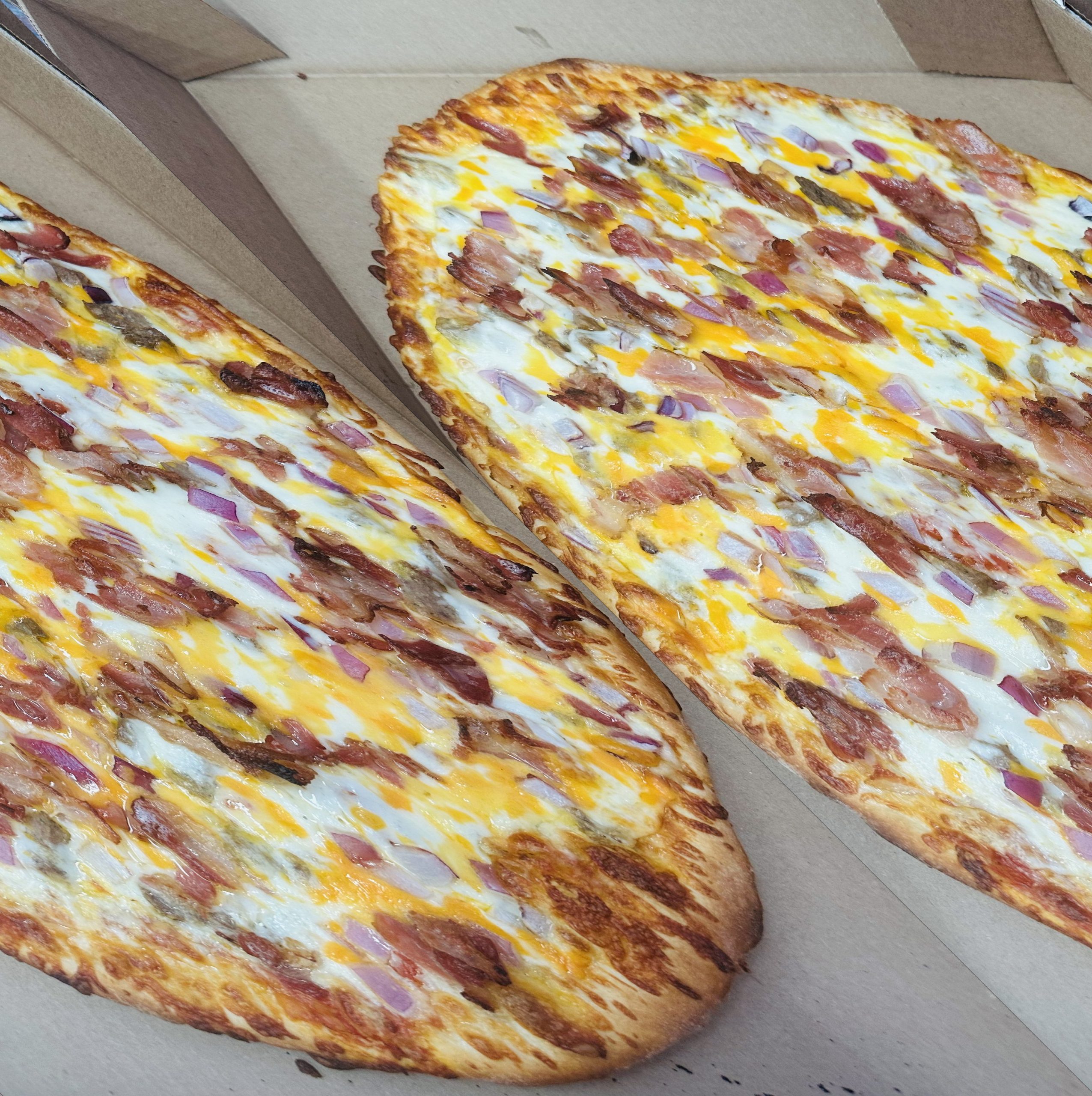 Bacon Cheeseburger pizza